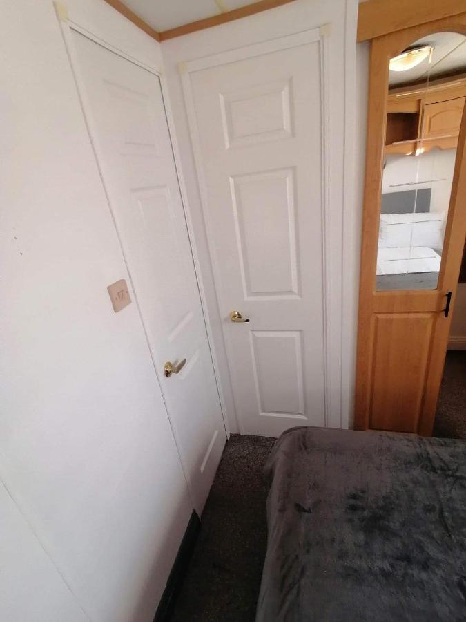 Cornwall Cornwall-Chapmanswell Caravan Holiday Park A30 B&B Bed And Breakfast #41 Launceston Zewnętrze zdjęcie