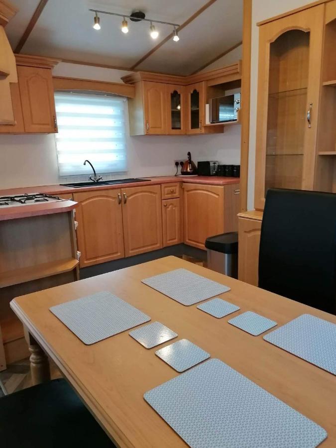 Cornwall Cornwall-Chapmanswell Caravan Holiday Park A30 B&B Bed And Breakfast #41 Launceston Zewnętrze zdjęcie